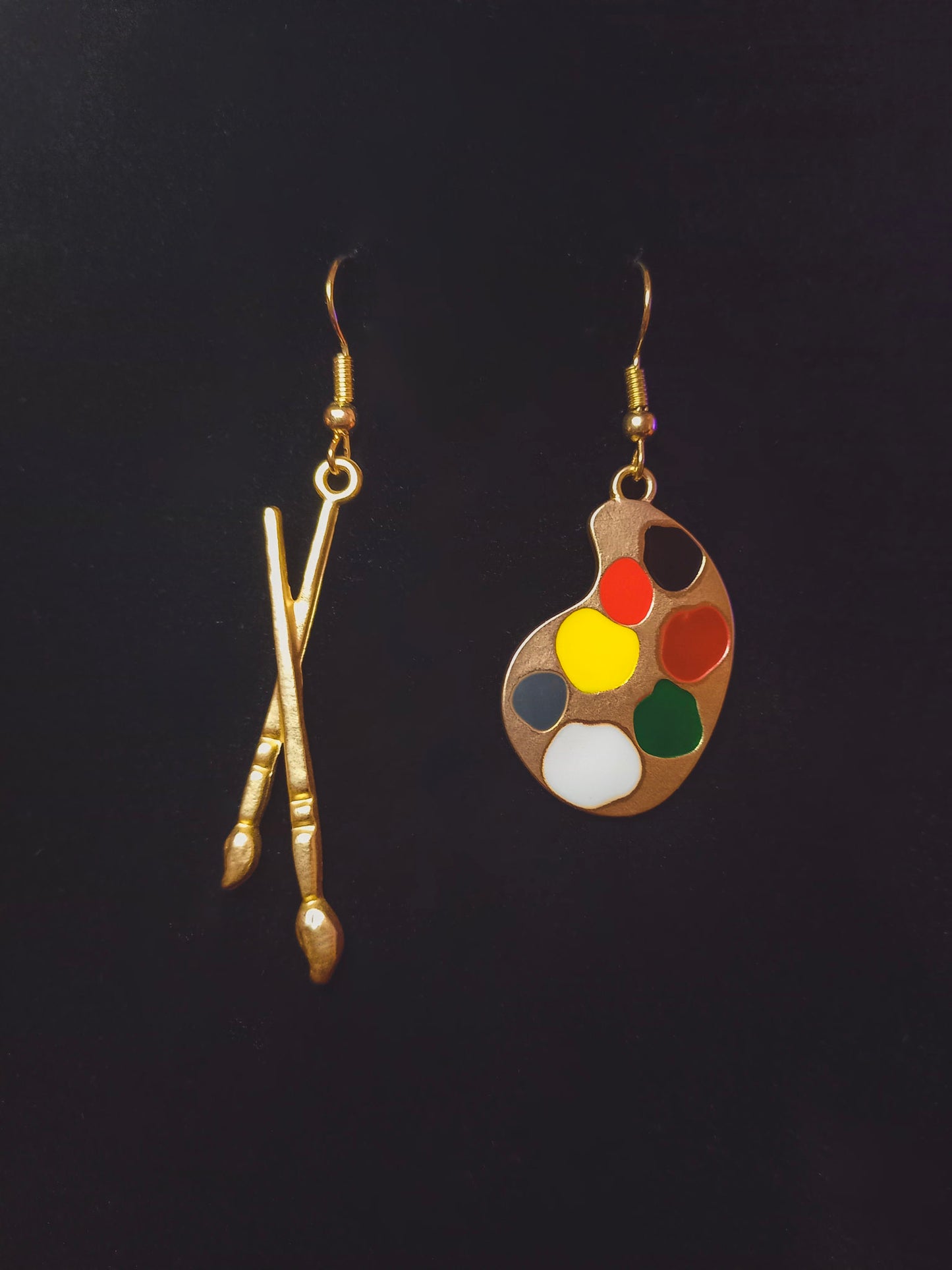 Painting tools earrings