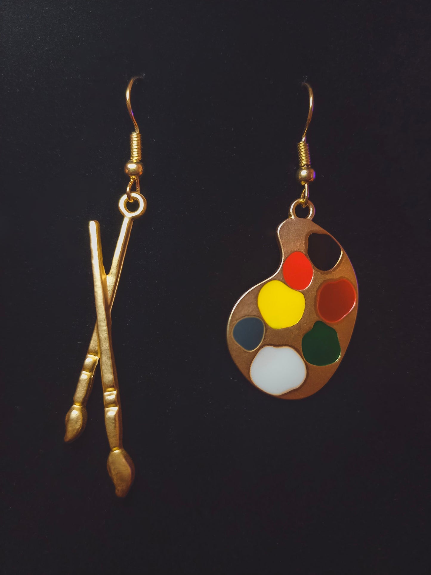 Painting tools earrings